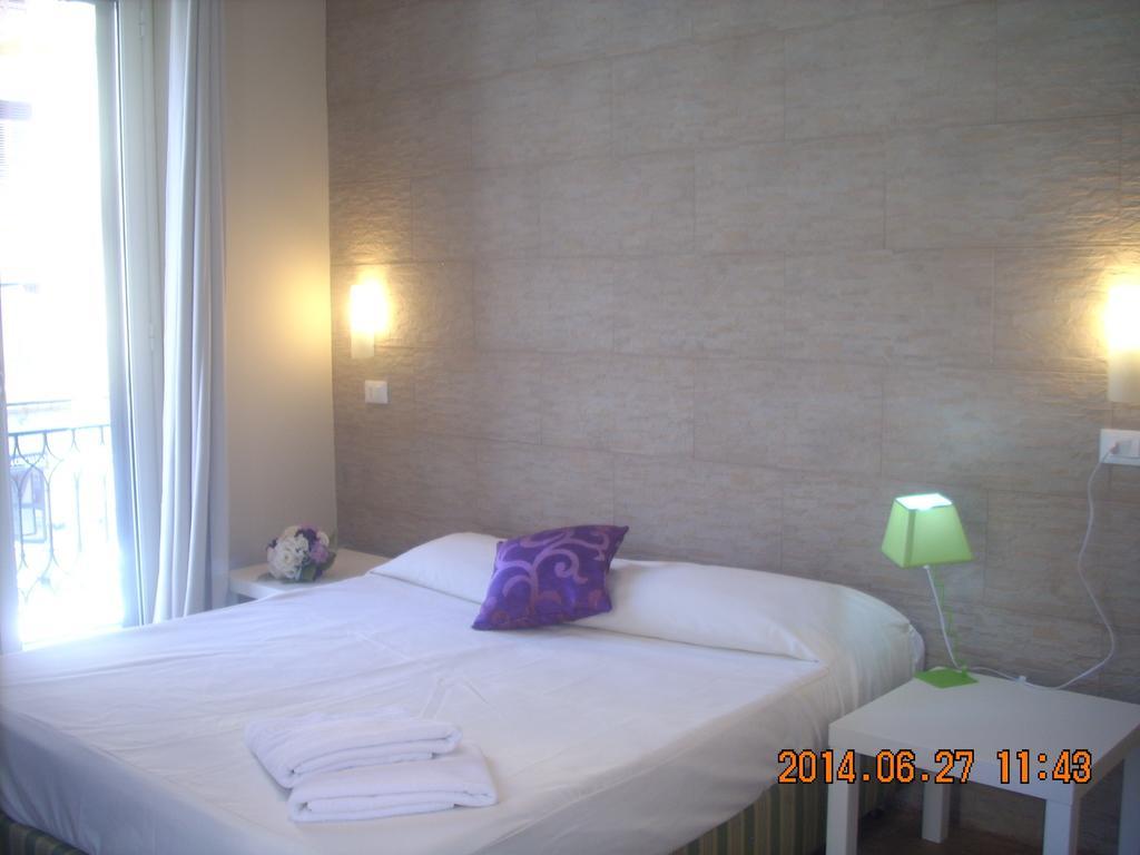Hotel Casa Aurelia Palermo Habitación foto